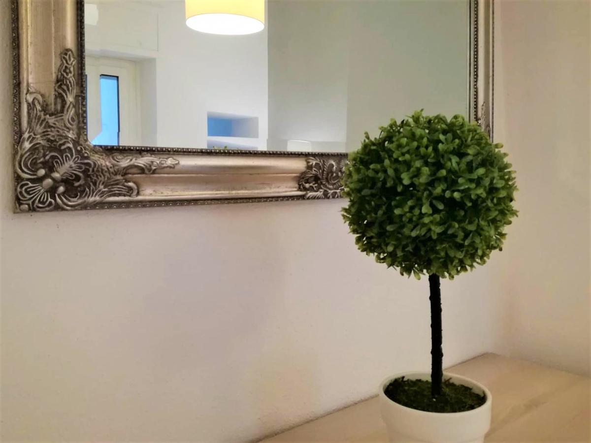 Helmi34 - Appartamento Dotato Di Tutti I Comfort Nel Centro Di Cagliari Buitenkant foto
